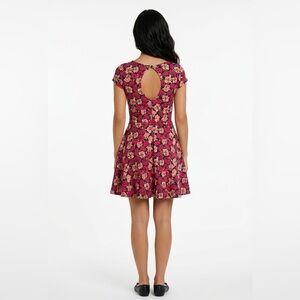 Floral Fit & Flare Skater Dress Open Back Cutout Short Sleeve